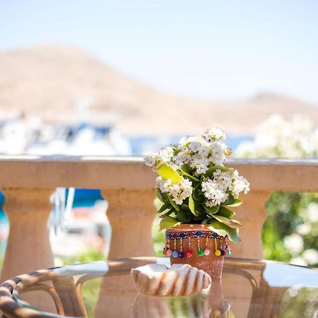 Anna'S House Apartment Chalki Town Exterior photo