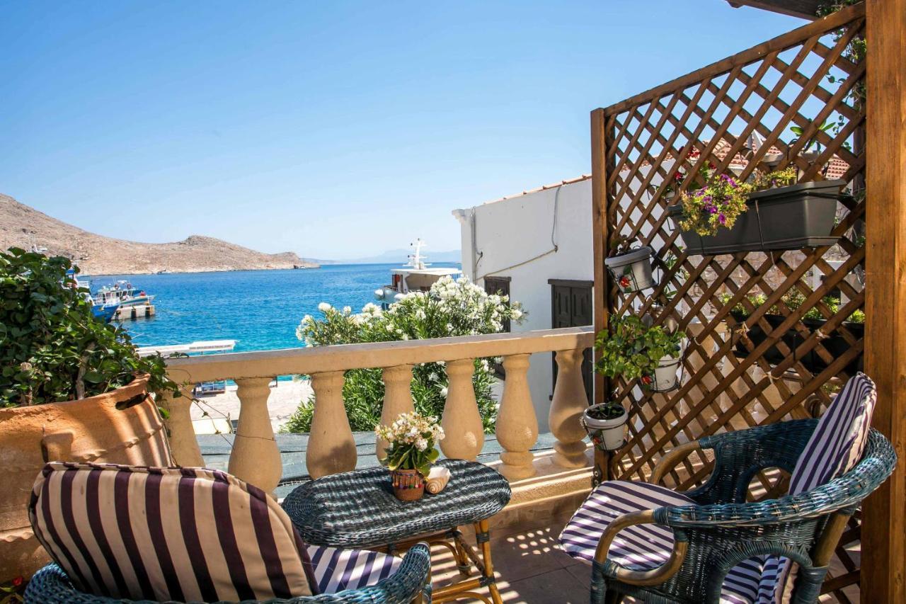 Anna'S House Apartment Chalki Town Exterior photo